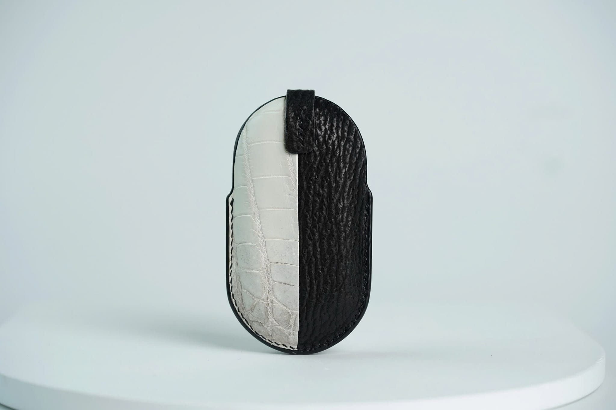 Mercedes Car Key Case - Black Shark Skin & Himalaya Leather