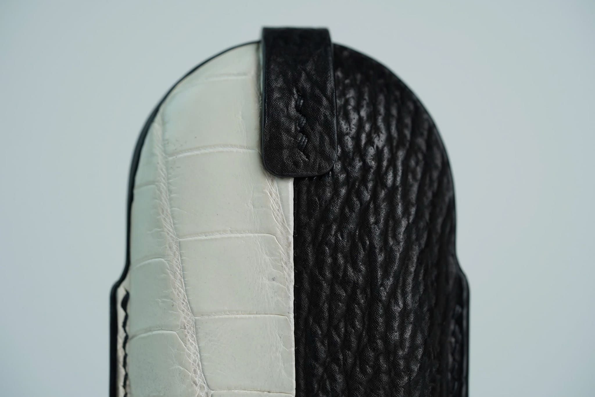 Mercedes Car Key Case - Black Shark Skin & Himalaya Leather