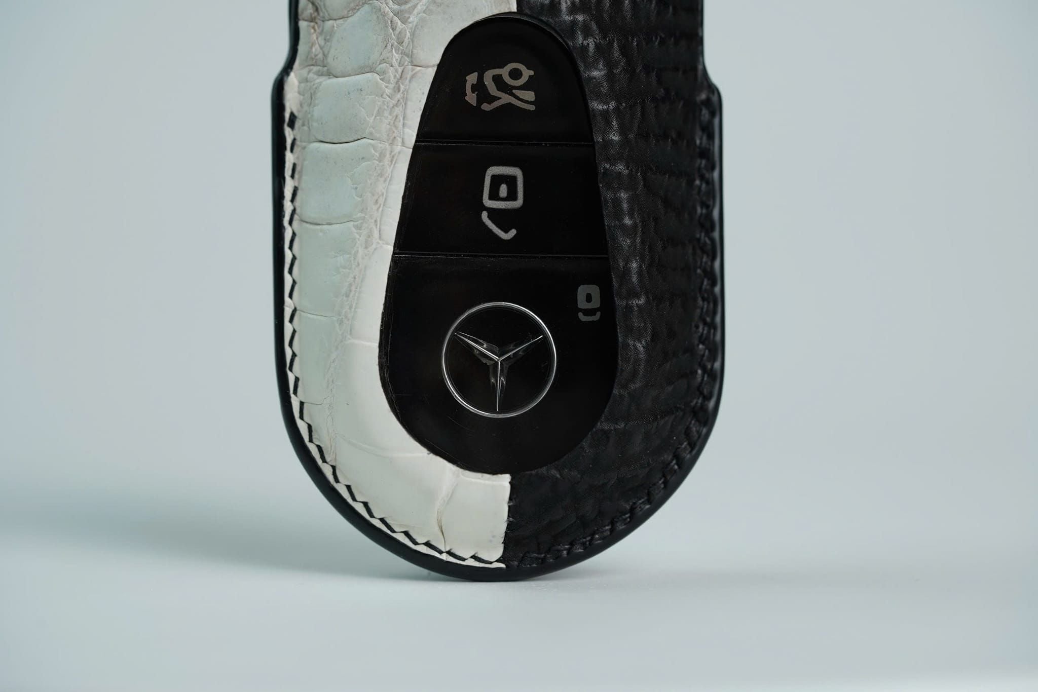Mercedes Car Key Case - Black Shark Skin & Himalaya Leather